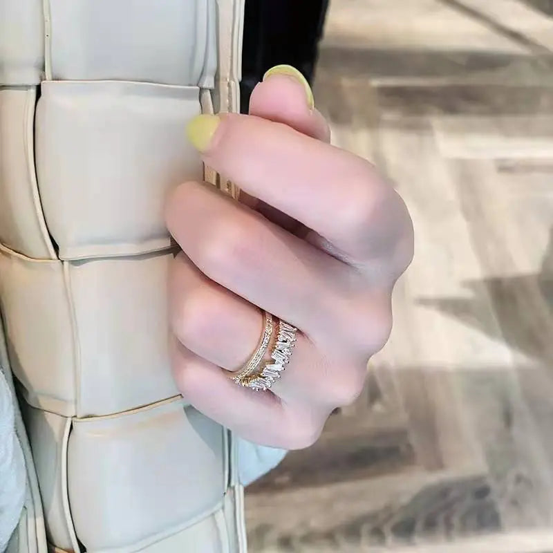 Minimalist Double-Layer Zircon Ring – Gold or Silver Elegance