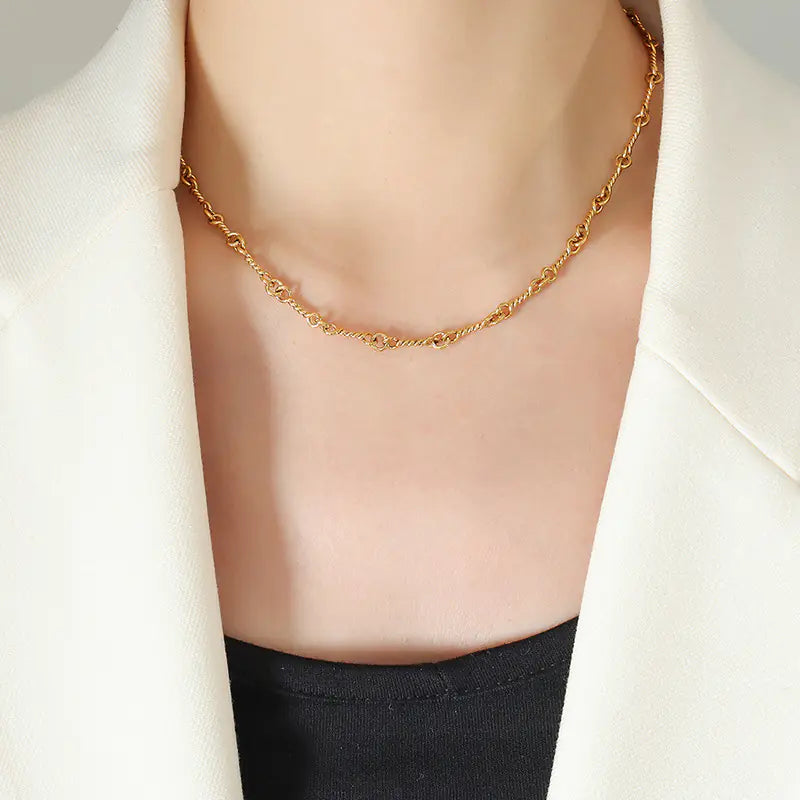 Copper Ring Buckle Jewelry Set – Necklace & Bracelet Duo