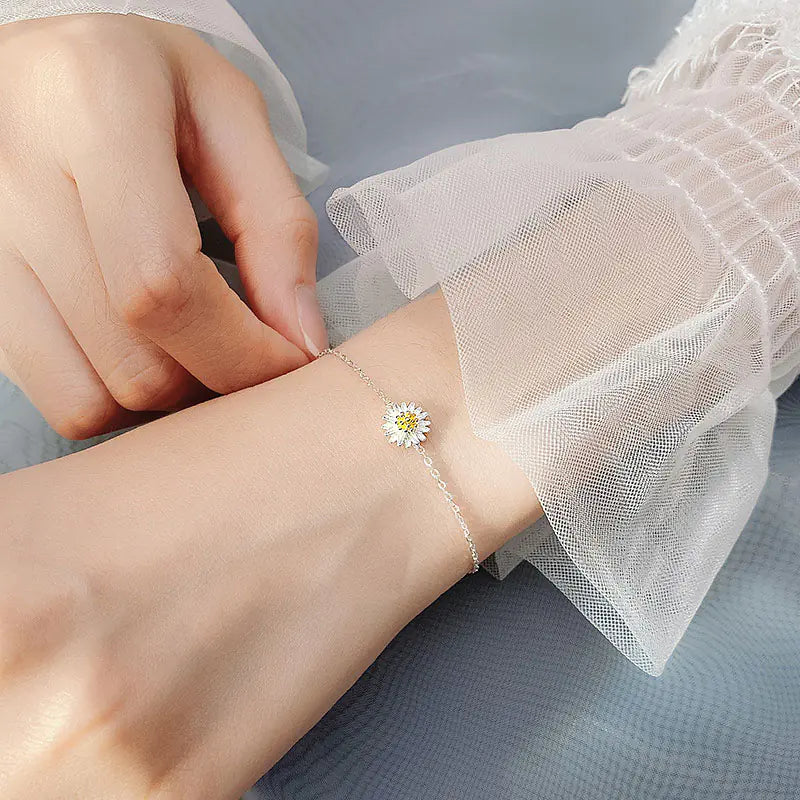 Sterling Silver Daisy Bracelet